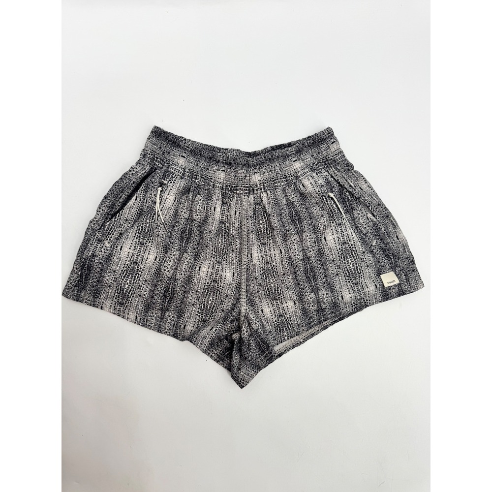 Vuori Dash Shorts Womens XS Black White Snake Print VW367 Athletic Running